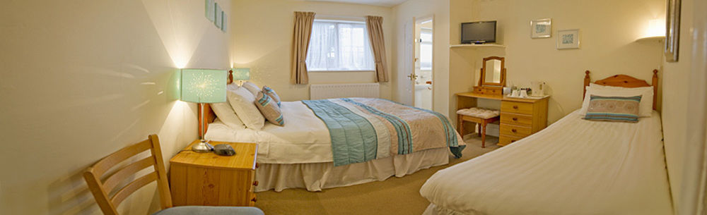 Green Haven Guest House 스트렛포드-어폰-에이본 외부 사진